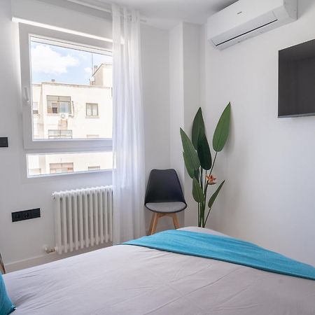 Apartamento Karnak En Zona Hospital - Universidad アルバセテ エクステリア 写真