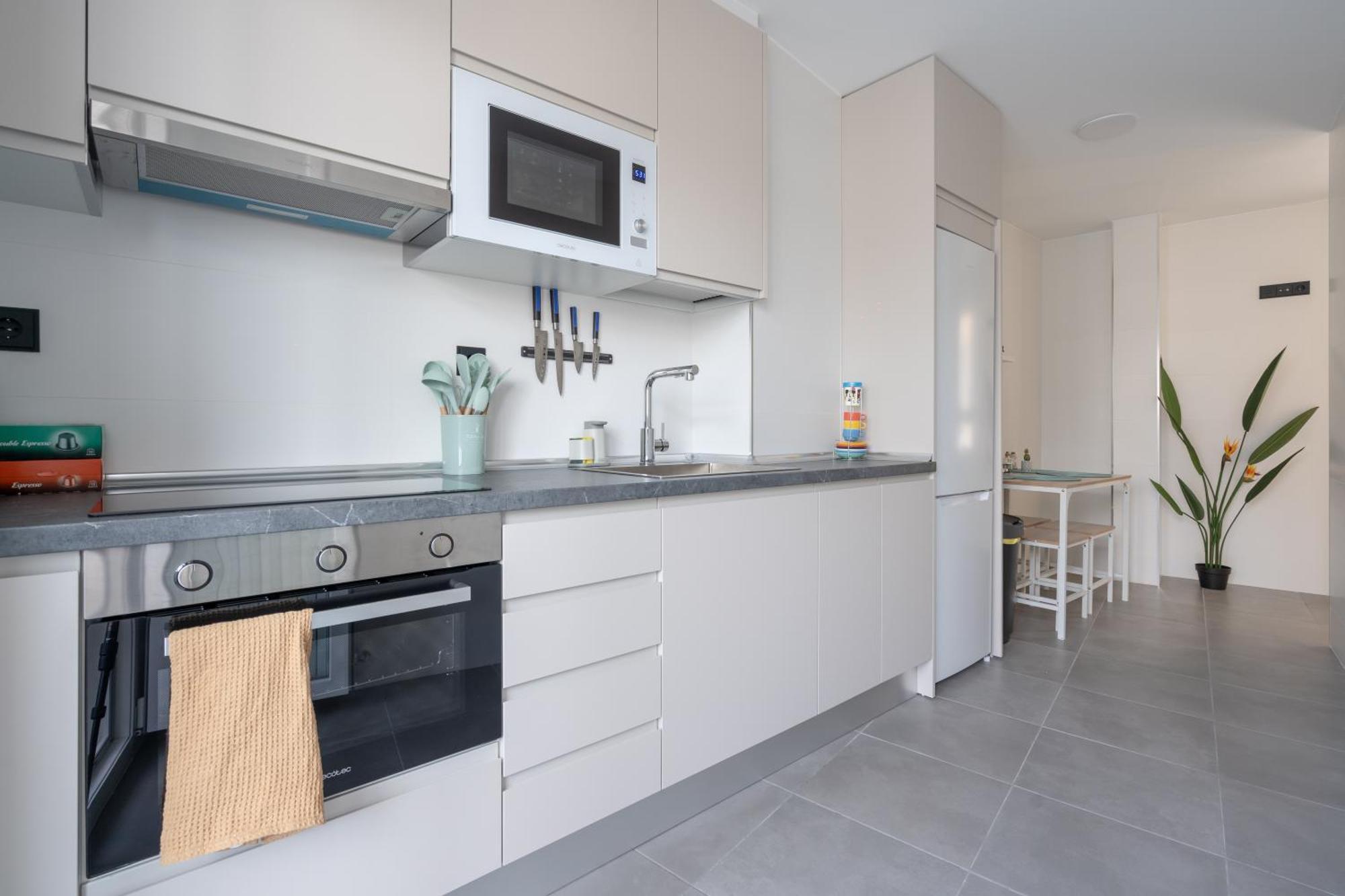 Apartamento Karnak En Zona Hospital - Universidad アルバセテ エクステリア 写真