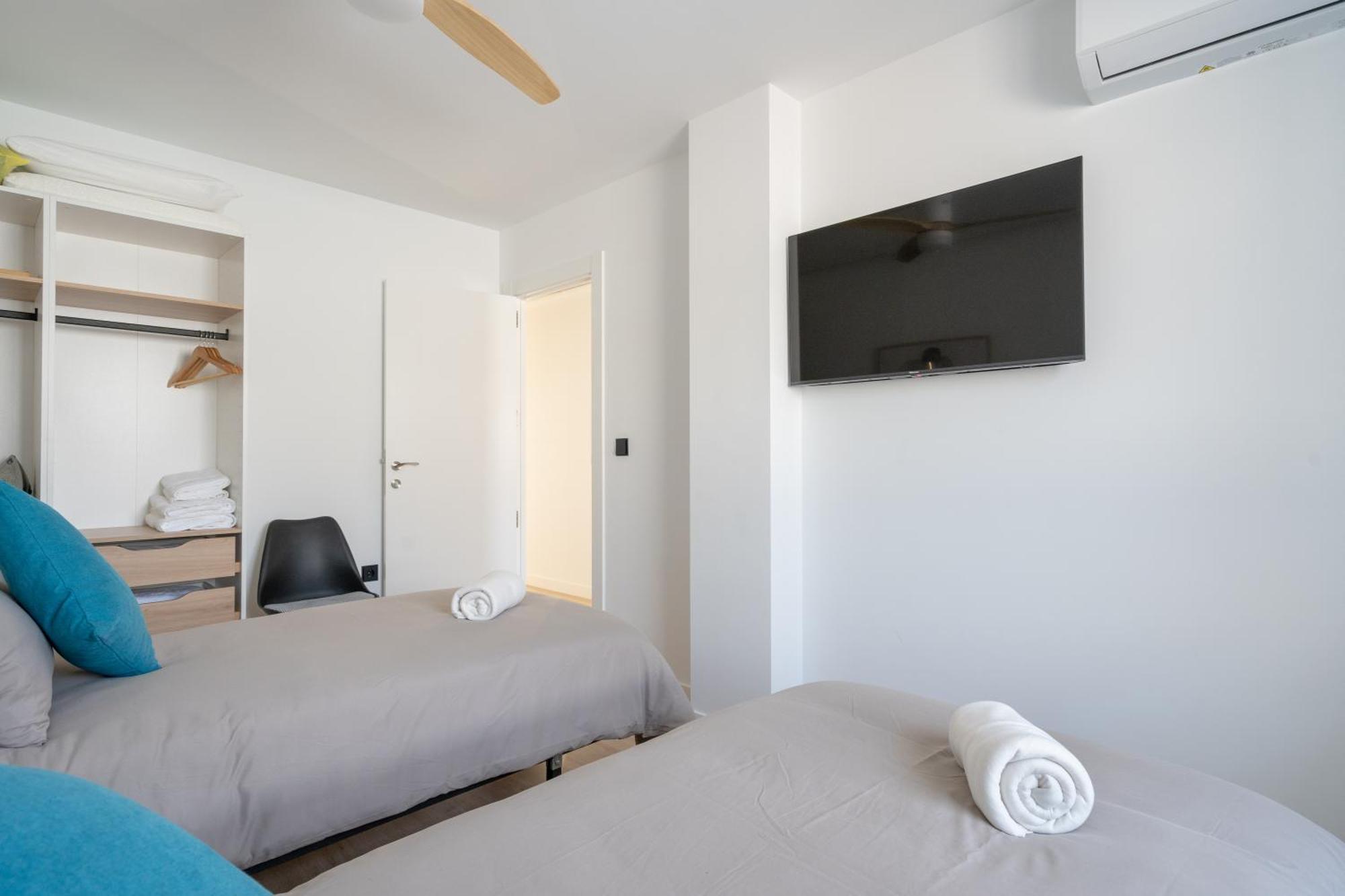 Apartamento Karnak En Zona Hospital - Universidad アルバセテ エクステリア 写真