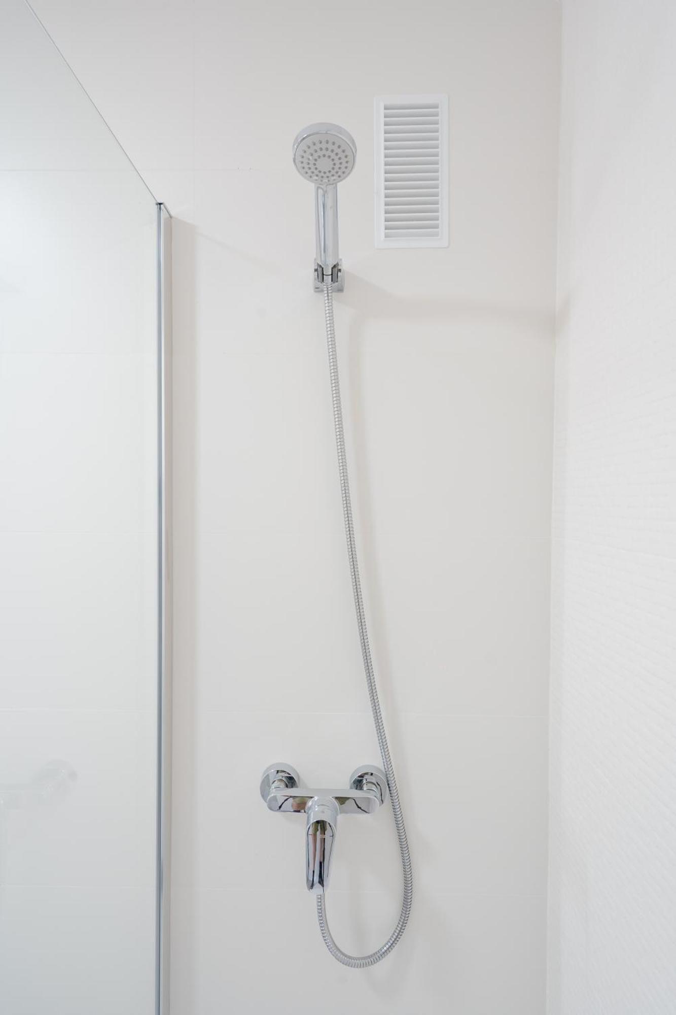 Apartamento Karnak En Zona Hospital - Universidad アルバセテ エクステリア 写真